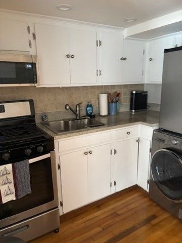 7 Lee Street 1, Marblehead, MA 01945