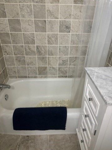 7 Lee Street 1, Marblehead, MA 01945