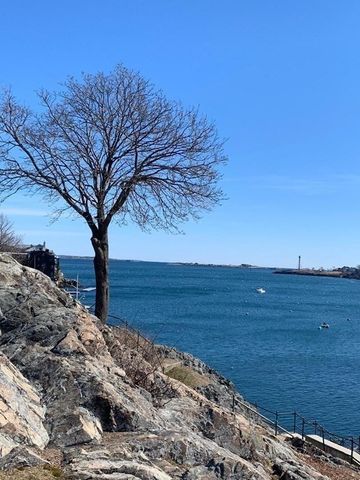 7 Lee Street 1, Marblehead, MA 01945