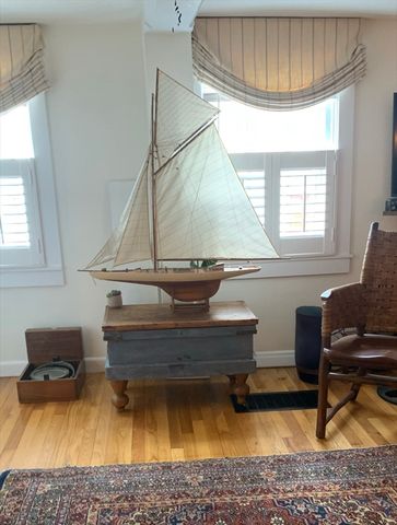 7 Lee Street 1, Marblehead, MA 01945