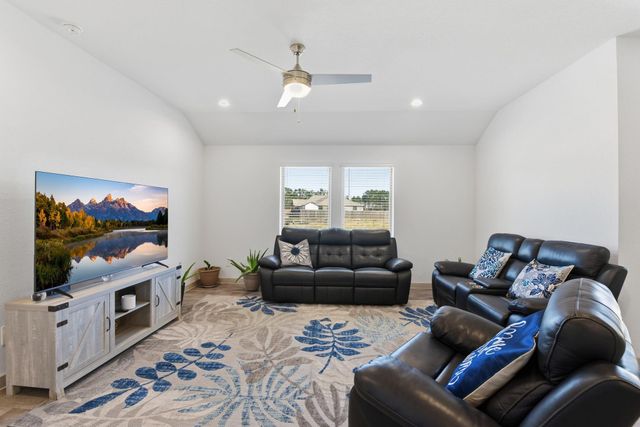 137 Big Sandy Lane, Anahuac, TX 77514