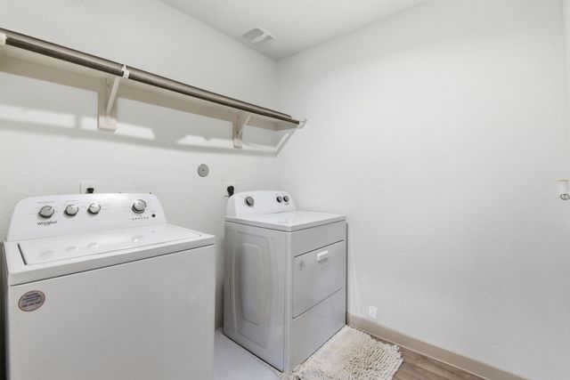 137 Big Sandy Lane, Anahuac, TX 77514