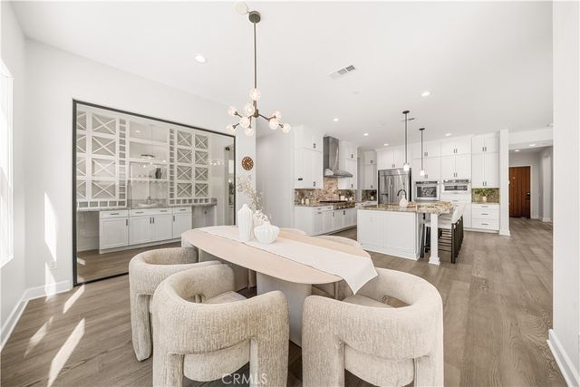 133 Chant, Irvine, CA 92618