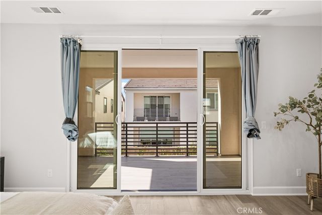 133 Chant, Irvine, CA 92618