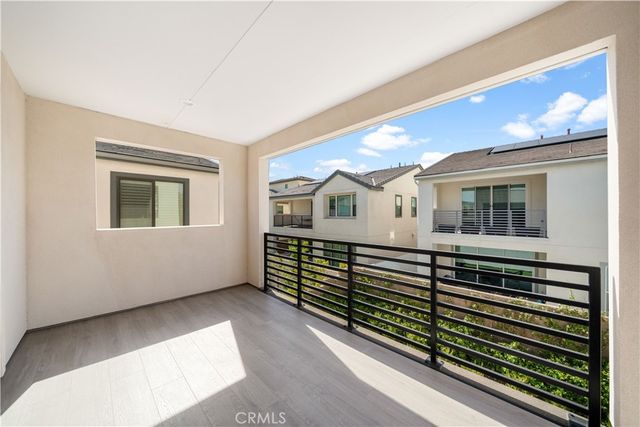 133 Chant, Irvine, CA 92618