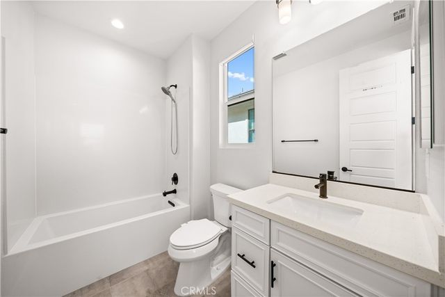 133 Chant, Irvine, CA 92618