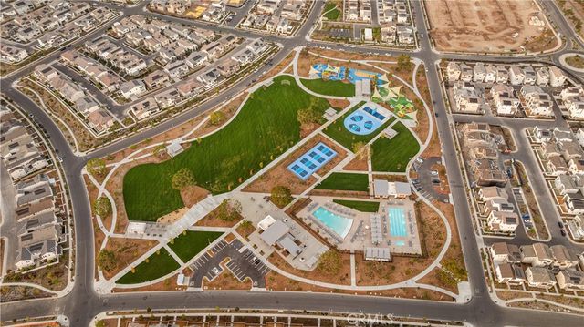 133 Chant, Irvine, CA 92618