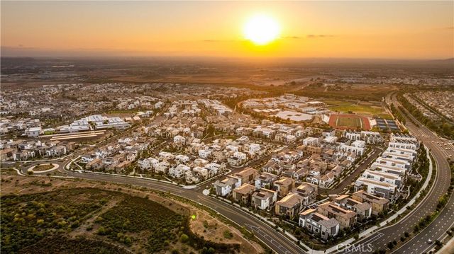 133 Chant, Irvine, CA 92618