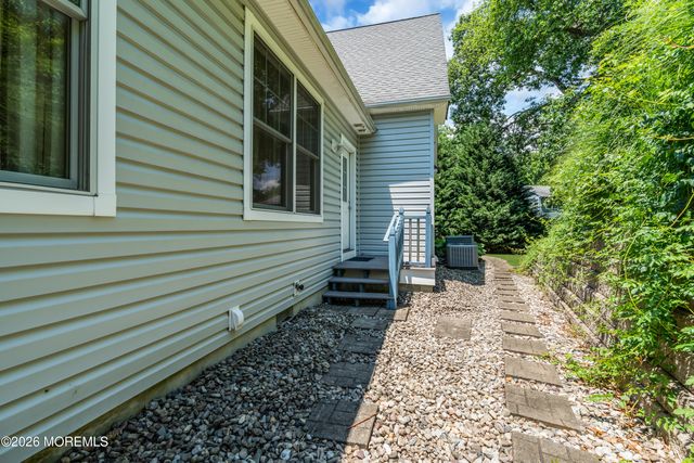 13 Beach Road, Neptune Township, NJ 07753