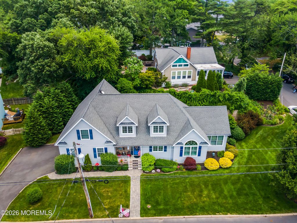 13 Beach Road, Neptune Township, NJ 07753
