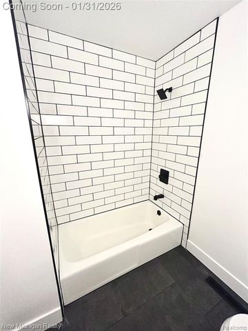 501 Spring Lane, Flushing, MI 48433