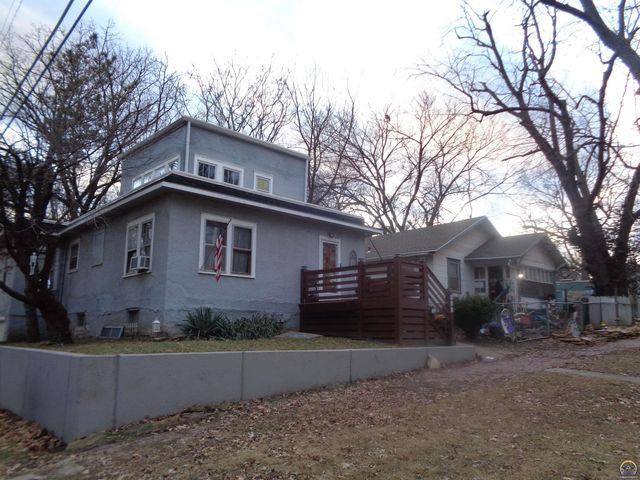 813 SW 2nd ST, Topeka, KS 66603