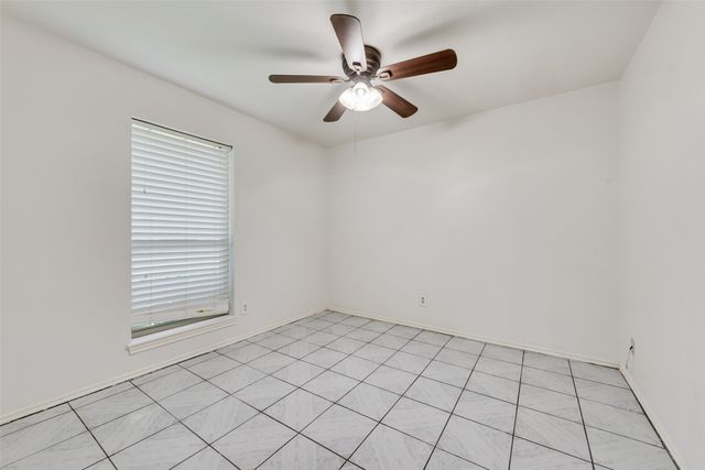 3025 Truxillo Street, Dallas, TX 75228