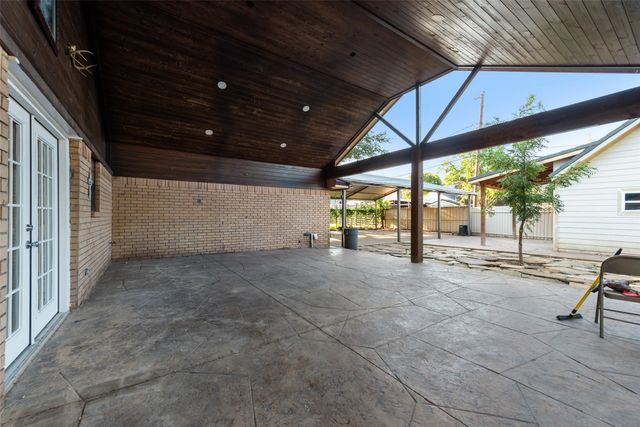 3025 Truxillo Street, Dallas, TX 75228