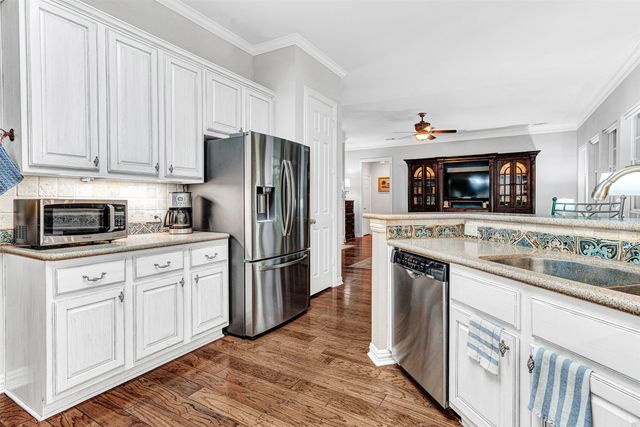 4404 BARNSLEY Drive, Plano, TX 75093