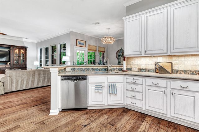 4404 BARNSLEY Drive, Plano, TX 75093