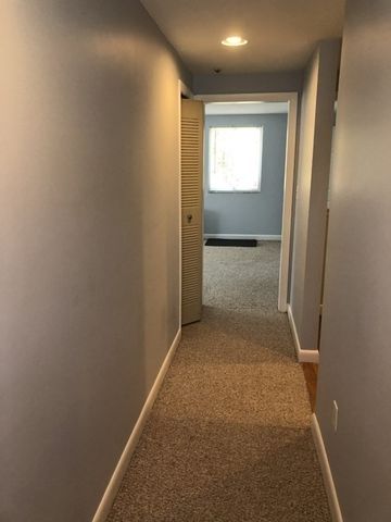 272 Bedford St A-4, Abington, MA 02351