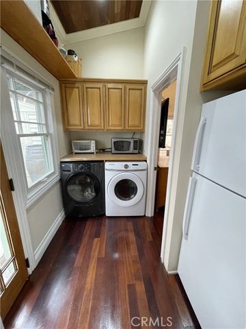 534 Gravely Court, Hermosa Beach, CA 90254