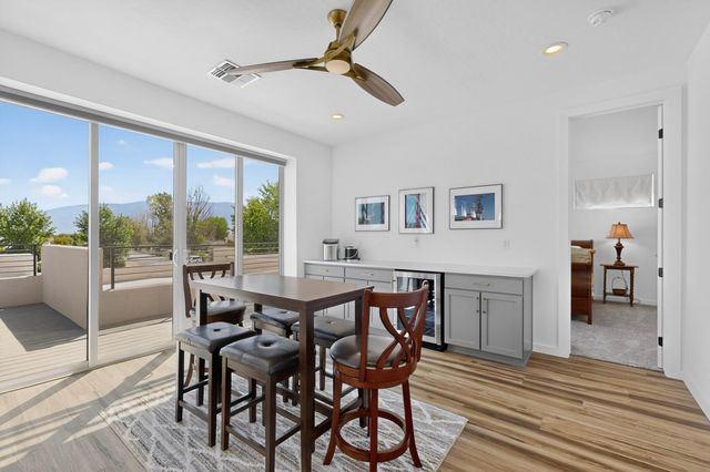 90 Camino De Claudio, Corrales, NM 87048
