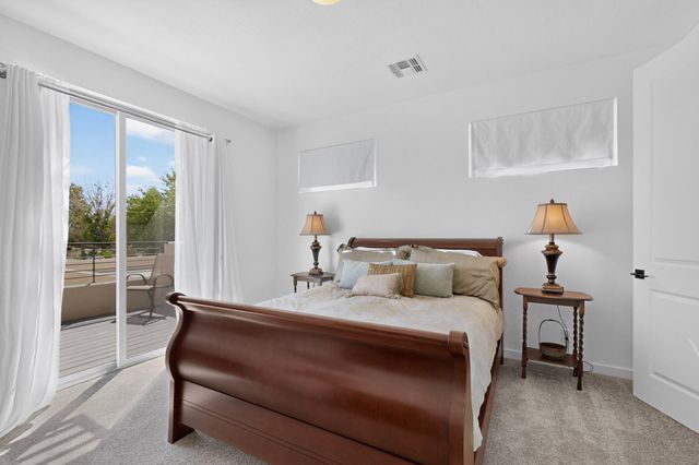 90 Camino De Claudio, Corrales, NM 87048