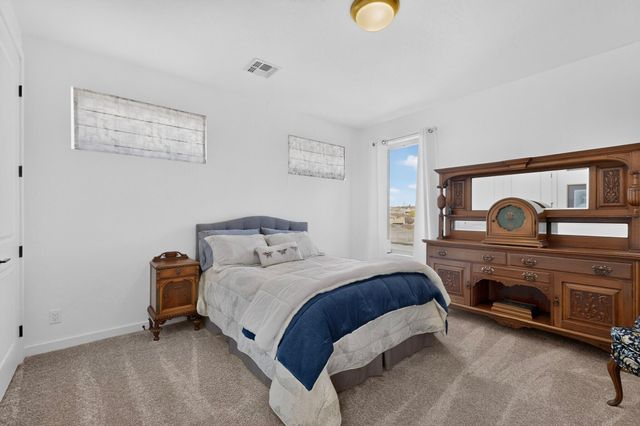 90 Camino De Claudio, Corrales, NM 87048