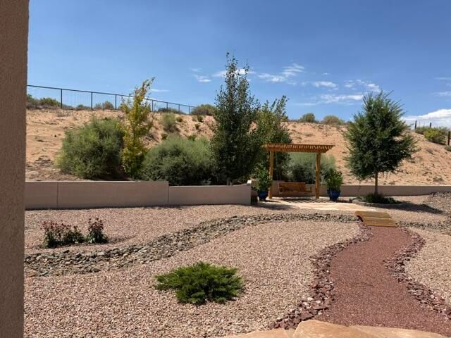 90 Camino De Claudio, Corrales, NM 87048