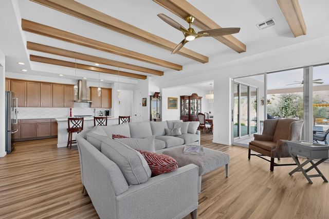 90 Camino De Claudio, Corrales, NM 87048