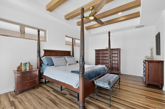 90 Camino De Claudio, Corrales, NM 87048