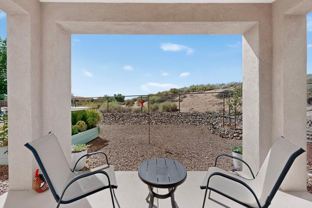 90 Camino De Claudio, Corrales, NM 87048