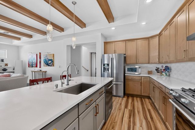 90 Camino De Claudio, Corrales, NM 87048