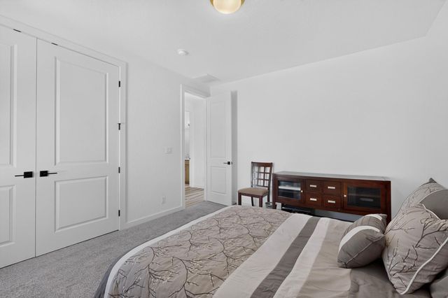 90 Camino De Claudio, Corrales, NM 87048