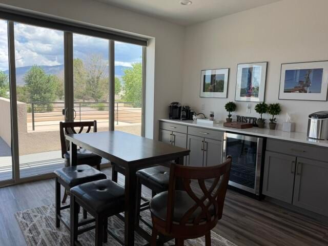 90 Camino De Claudio, Corrales, NM 87048