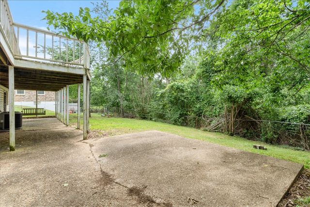 110 Shelton Drive, Eureka Springs, AR 72632