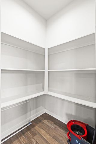 105 Avalon Drive, Huntsville, TX 77320