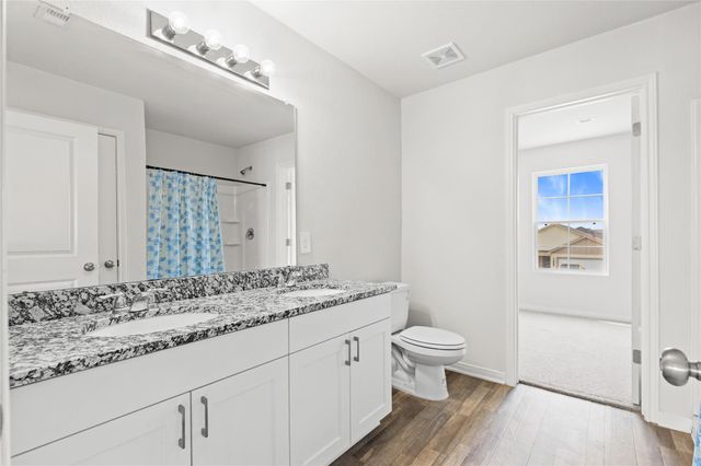 105 Avalon Drive, Huntsville, TX 77320