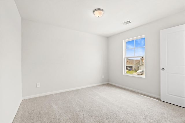 105 Avalon Drive, Huntsville, TX 77320