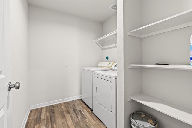 105 Avalon Drive, Huntsville, TX 77320