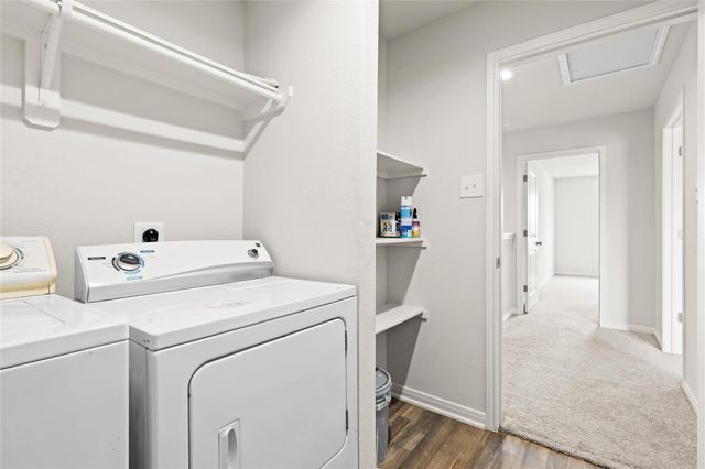 105 Avalon Drive, Huntsville, TX 77320