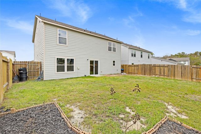 105 Avalon Drive, Huntsville, TX 77320