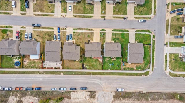 105 Avalon Drive, Huntsville, TX 77320