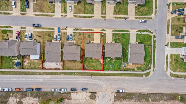 105 Avalon Drive, Huntsville, TX 77320