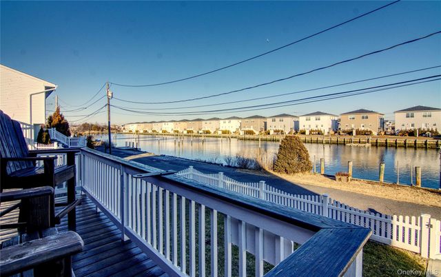 2870 Island Channel Road, Seaford, NY 11783