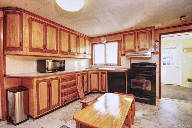 2870 Island Channel Road, Seaford, NY 11783