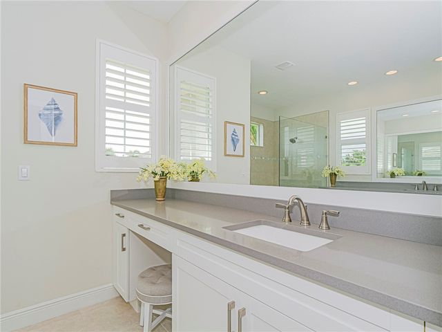 515 Stoney Brook Farm Court, Vero Beach, FL 32968