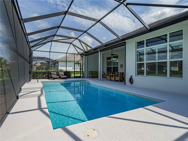 515 Stoney Brook Farm Court, Vero Beach, FL 32968