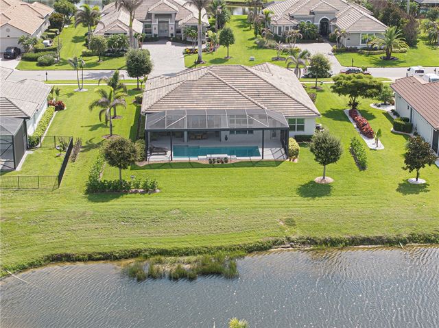 515 Stoney Brook Farm Court, Vero Beach, FL 32968