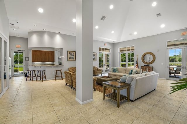 515 Stoney Brook Farm Court, Vero Beach, FL 32968