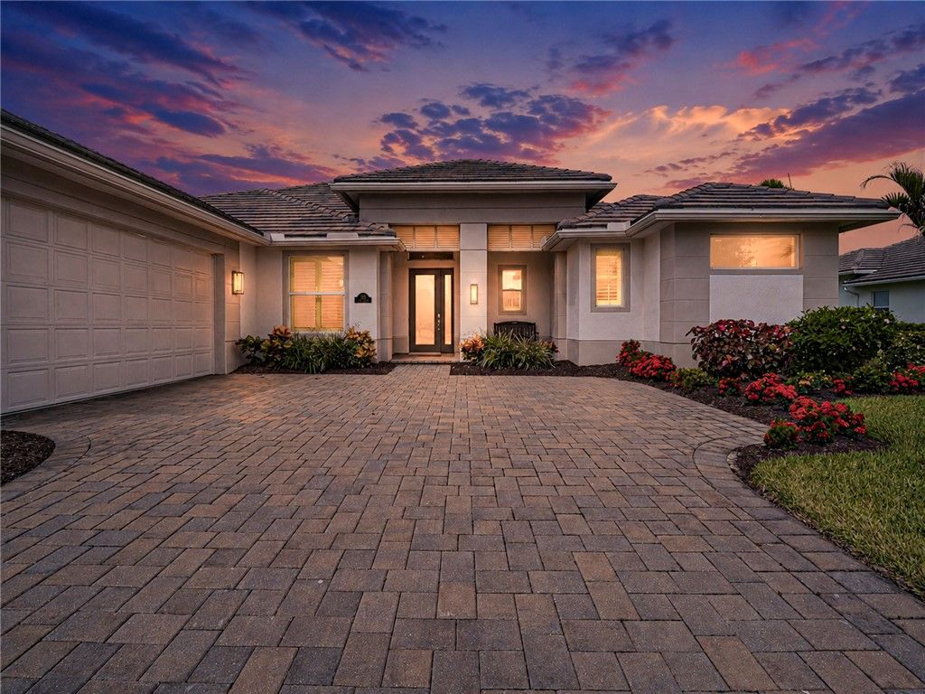 515 Stoney Brook Farm Court, Vero Beach, FL 32968
