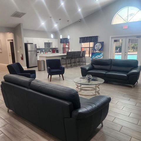 3004 PARKWAY BOULEVARD 104, Kissimmee, FL 34747