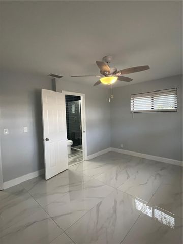 5424 Jackson Street, Hollywood, FL 33021